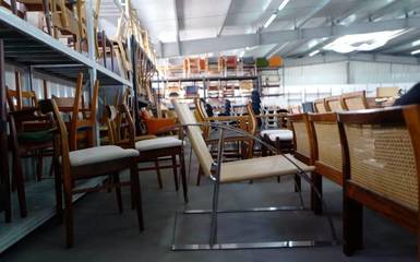 旧物新潮 年轻人为何钟情于旧家具？